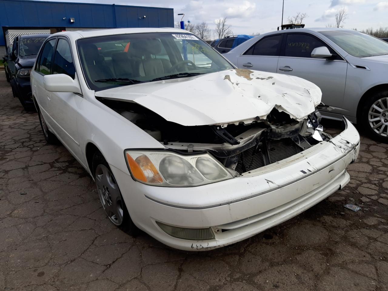 Photo 1 from auction – 2003 TOYOTA AVALON XL with VIN 4T1BF28BX3U282083