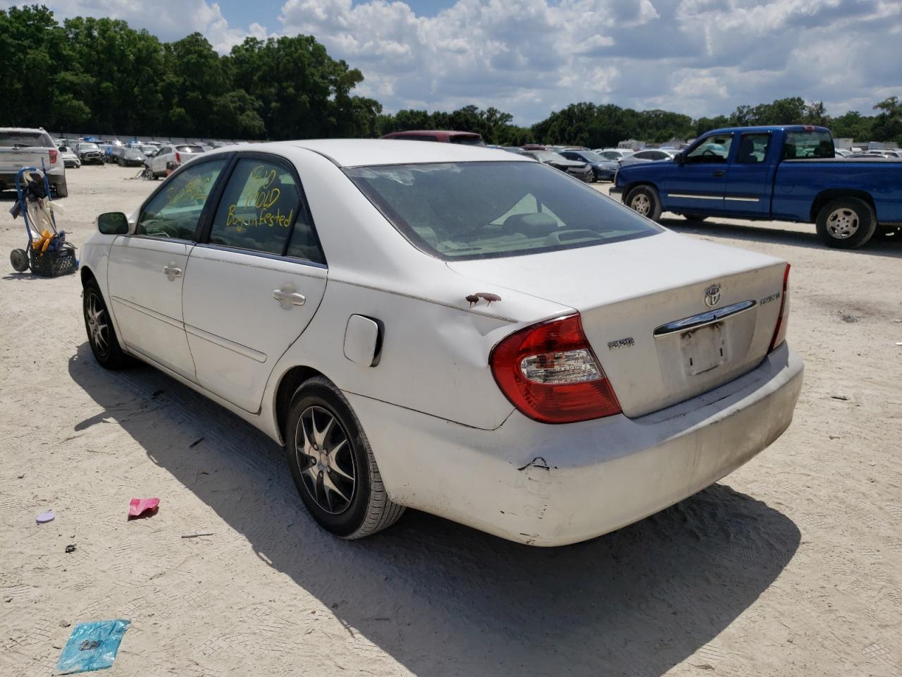 Photo 3 from auction – 2004 TOYOTA CAMRY LE with VIN 4T1BE32K94U275208
