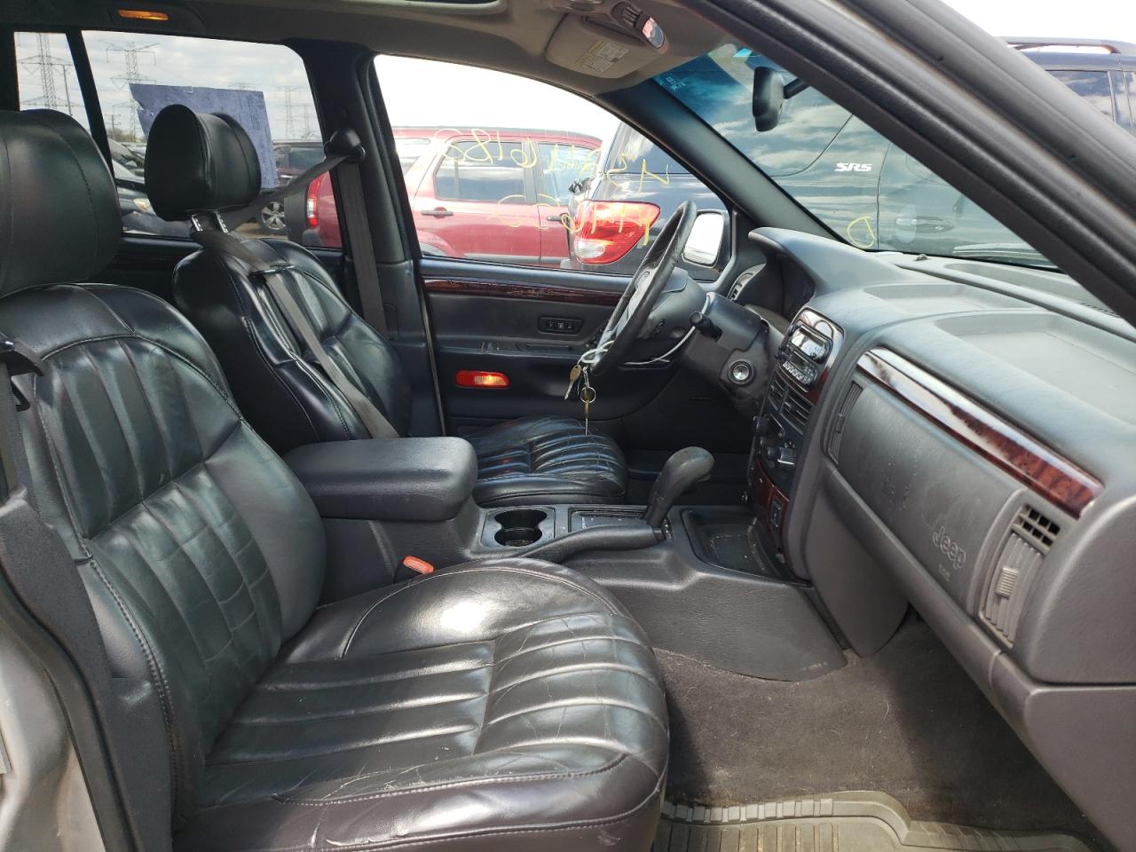 Photo 5 from auction – 2000 JEEP GRAND CHER with VIN 1J4GW58NXYC193059