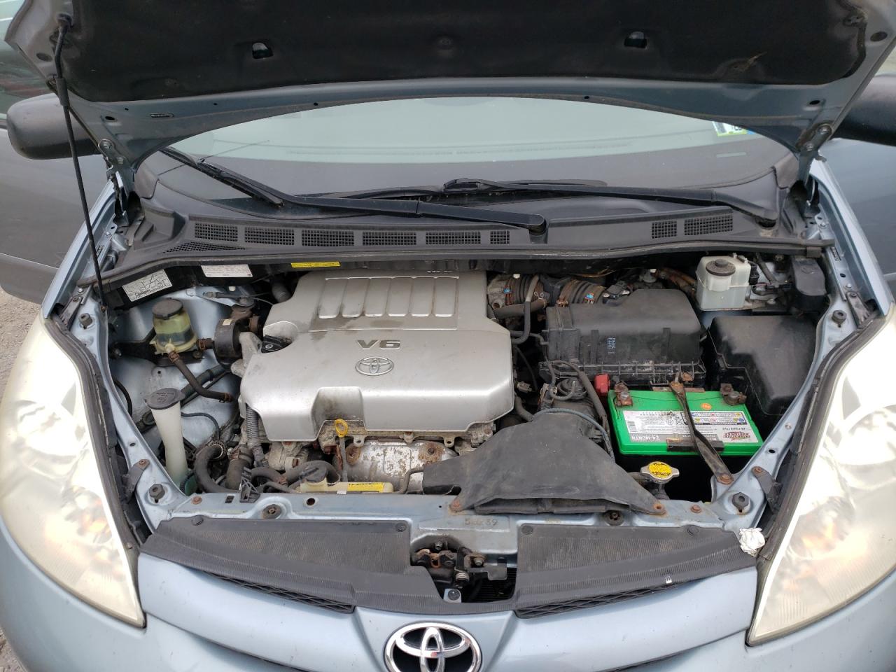 Photo 7 from auction – 2010 TOYOTA SIENNA CE with VIN 5TDKK4CC4AS307363