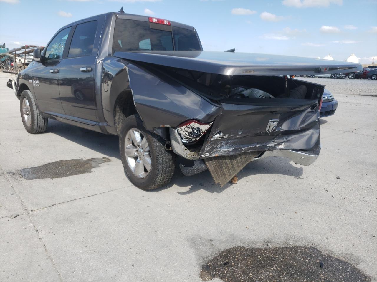 Photo 3 from auction – 2017 RAM 1500 SLT with VIN 1C6RR6LT0HS820141