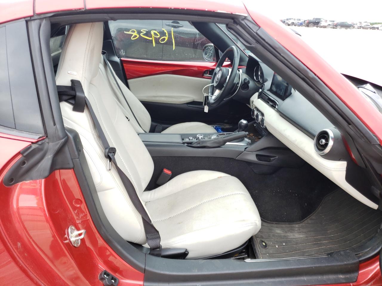 Photo 5 from auction – 2021 MAZDA MX-5 MIATA with VIN JM1NDAM77M0455361