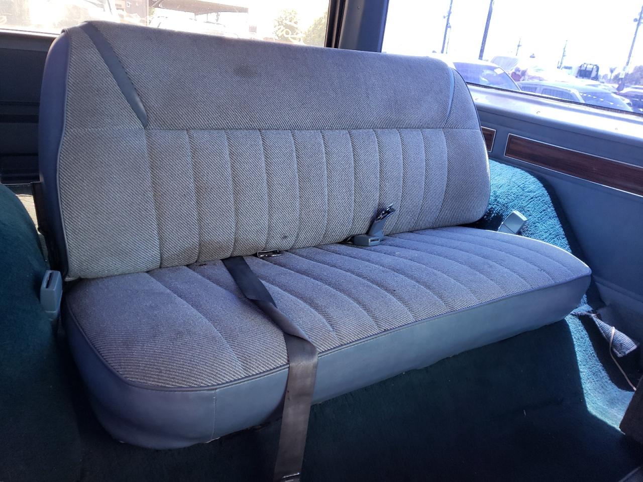 Photo 6 from auction – 1985 DODGE RAMCHARGER with VIN 1B4GW12T2FS655569