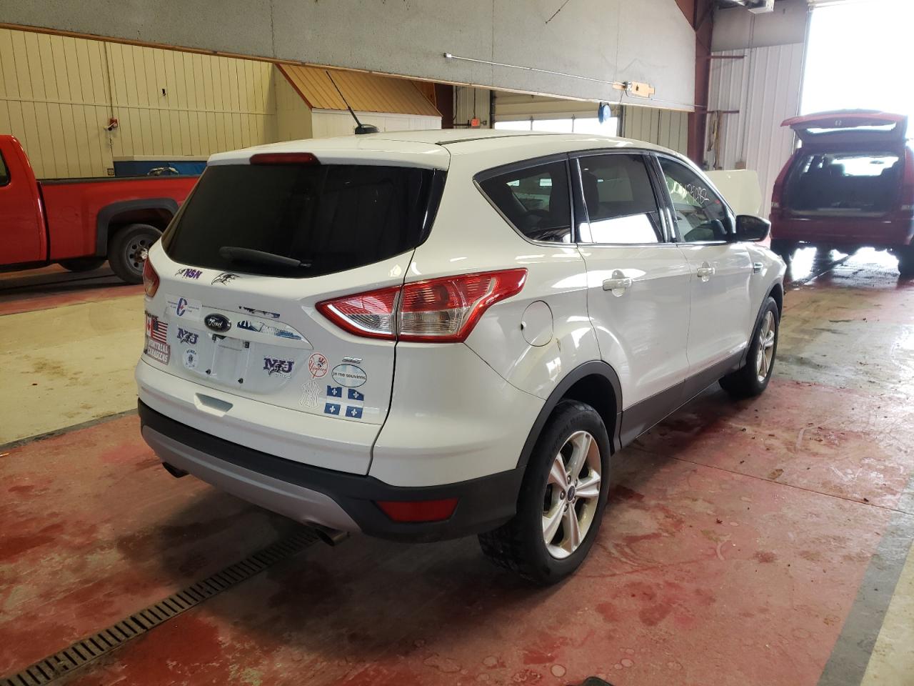 Photo 4 from auction – 2016 FORD ESCAPE SE with VIN 1FMCU0G70GUC91179
