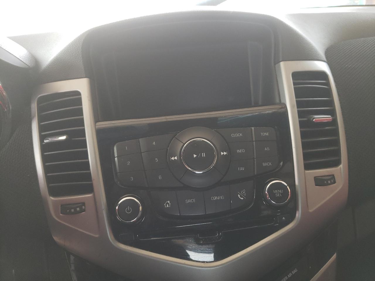 Photo 9 from auction – 2015 CHEVROLET CRUZE with VIN 1G1PC5SBXE7295911