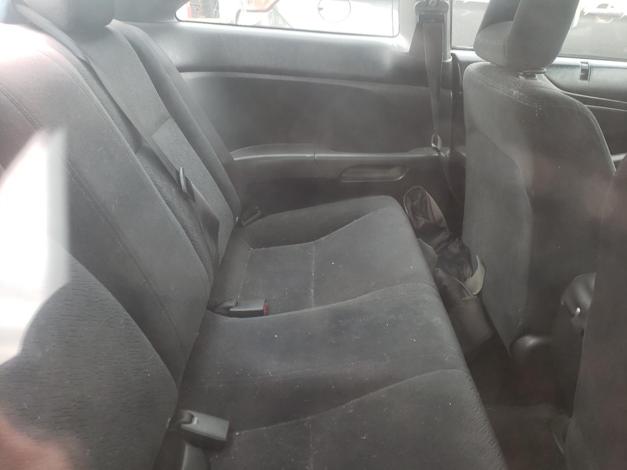 Photo 6 from auction – 2003 HONDA CIVIC LX with VIN 1HGEM22503L002835