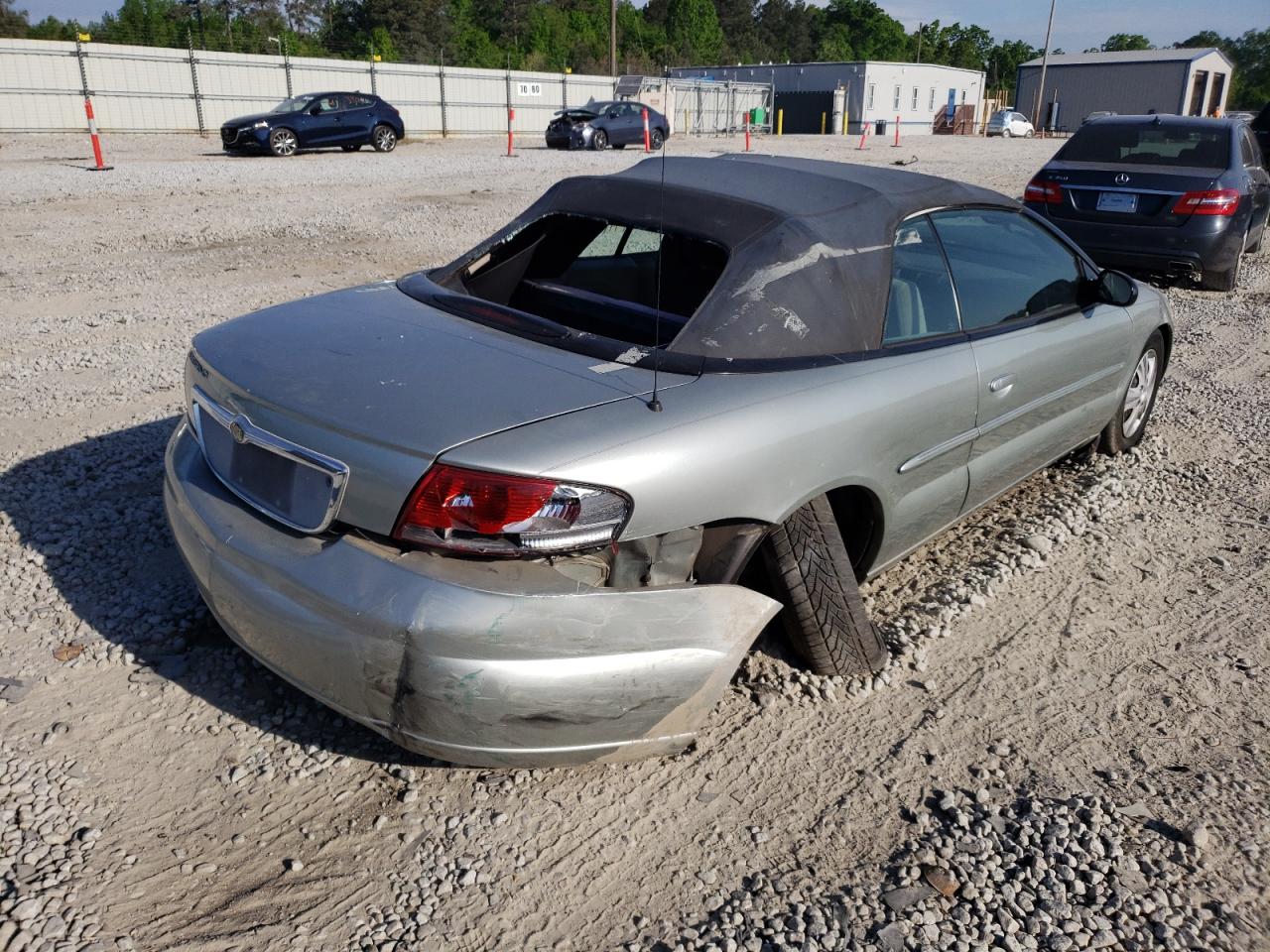 Photo 4 from auction – 2005 CHRYSLER SEBRING with VIN 1C3EL45X75N592943