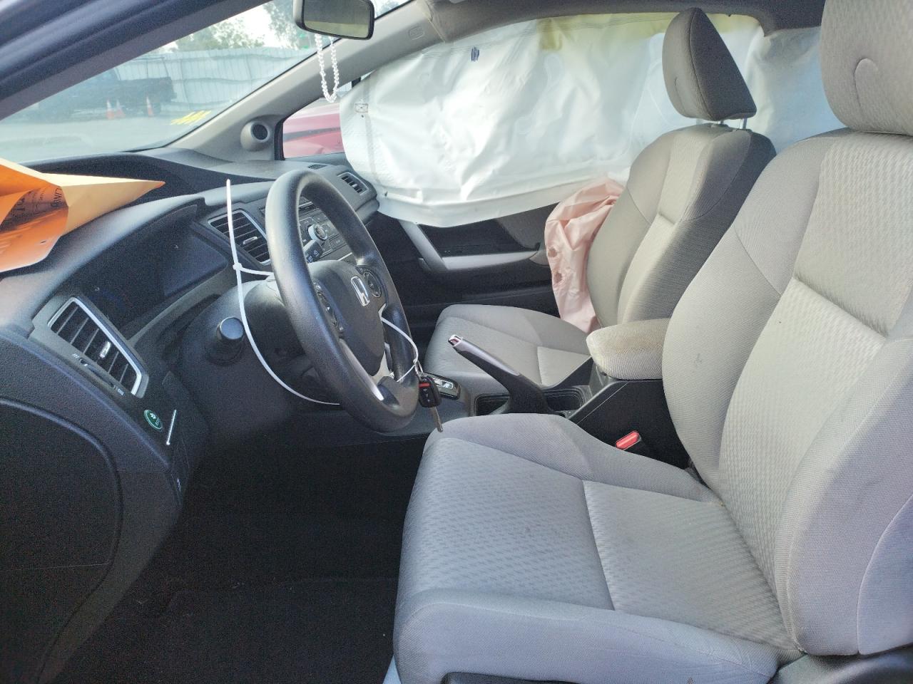 Photo 5 from auction – 2015 HONDA CIVIC LX with VIN 2HGFG3B52FH516544