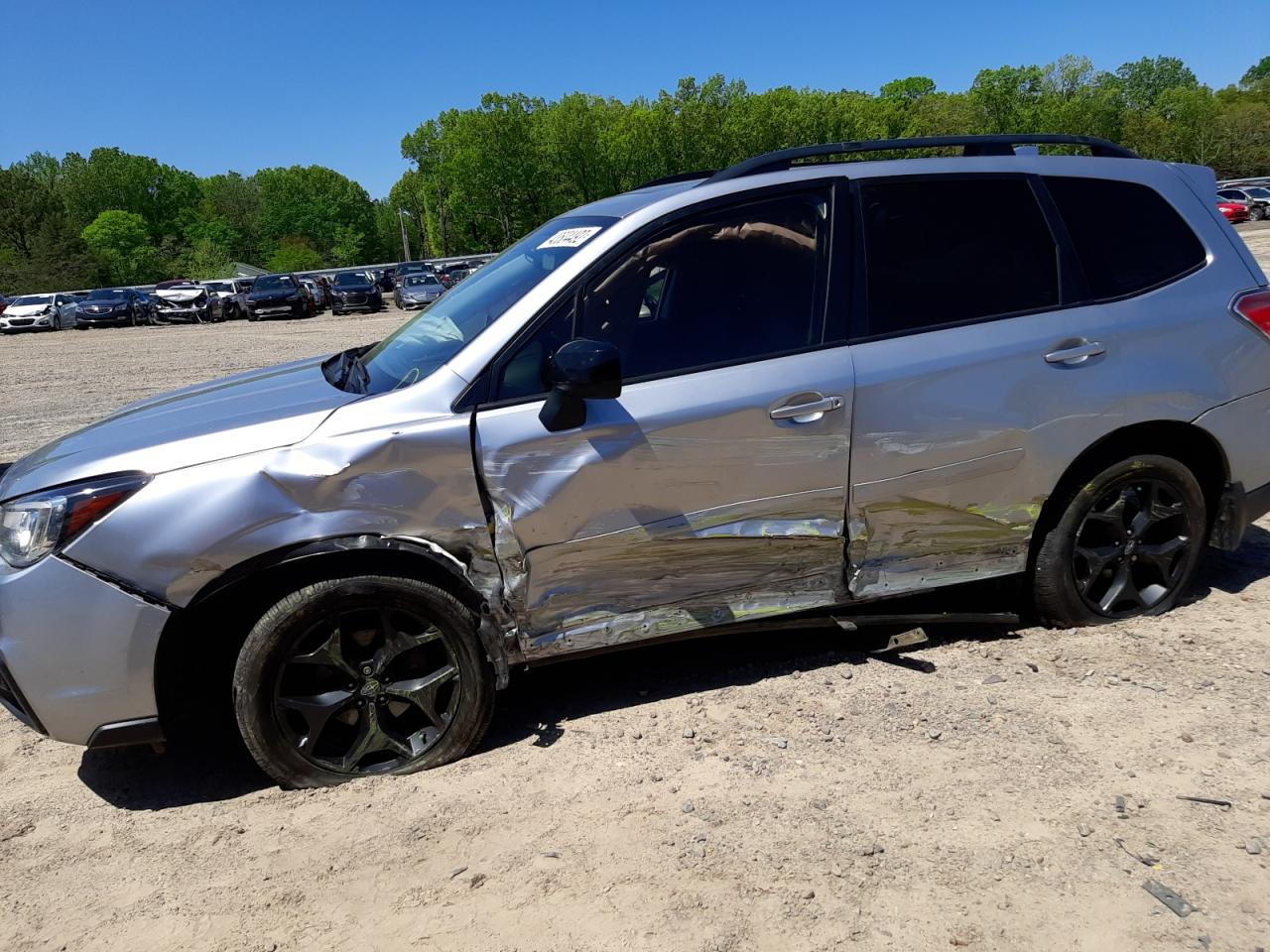 Photo 9 from auction – 2018 SUBARU FORESTER 2 with VIN JF2SJAGC4JH605297