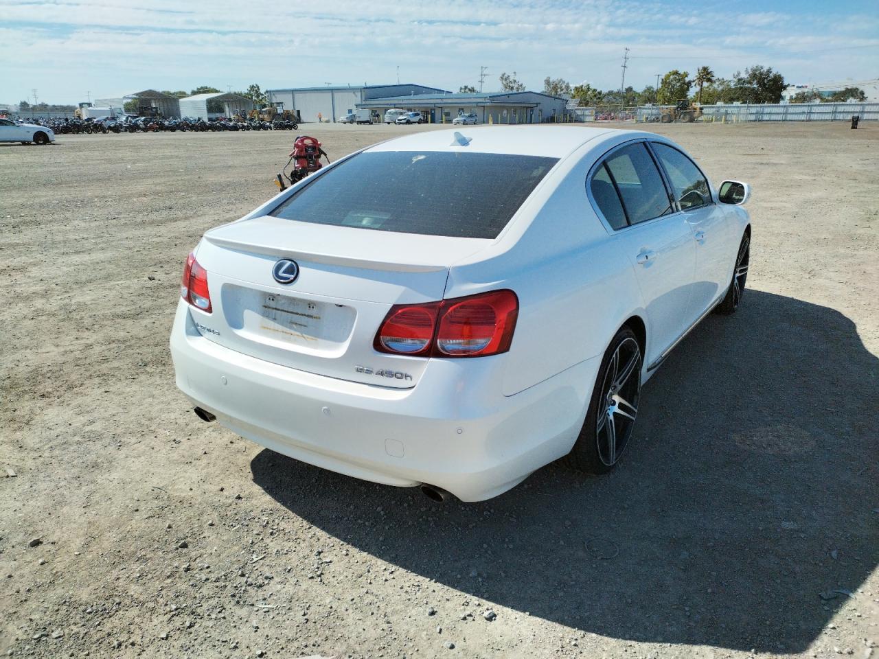 Photo 4 from auction – 2008 LEXUS GS 450H with VIN JTHBC96S285013181