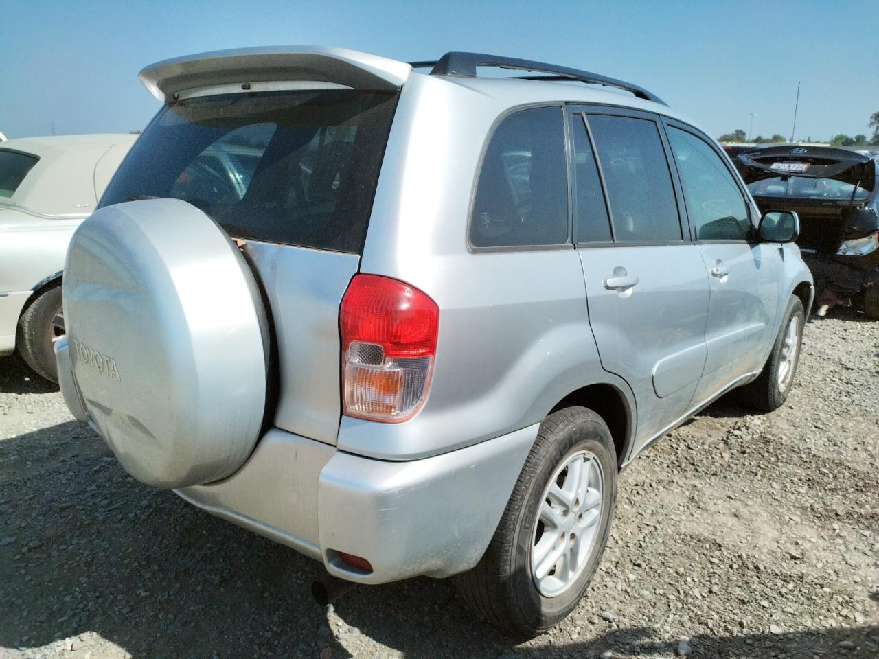 Photo 4 from auction – 2002 TOYOTA RAV4 with VIN JTEGH20V526009593