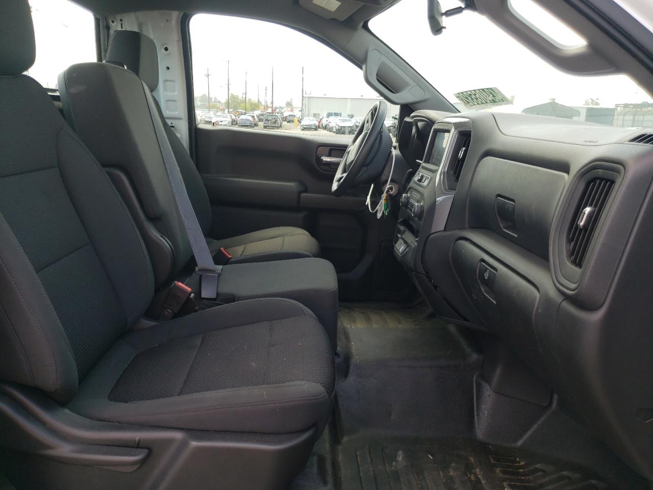Photo 5 from auction – 2021 CHEVROLET SILVERADO with VIN 3GCNWAEF2MG435496