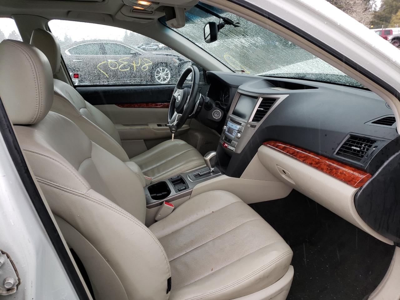 Photo 5 from auction – 2011 SUBARU LEGACY 2.5 with VIN 4S3BMBL6XB3264871