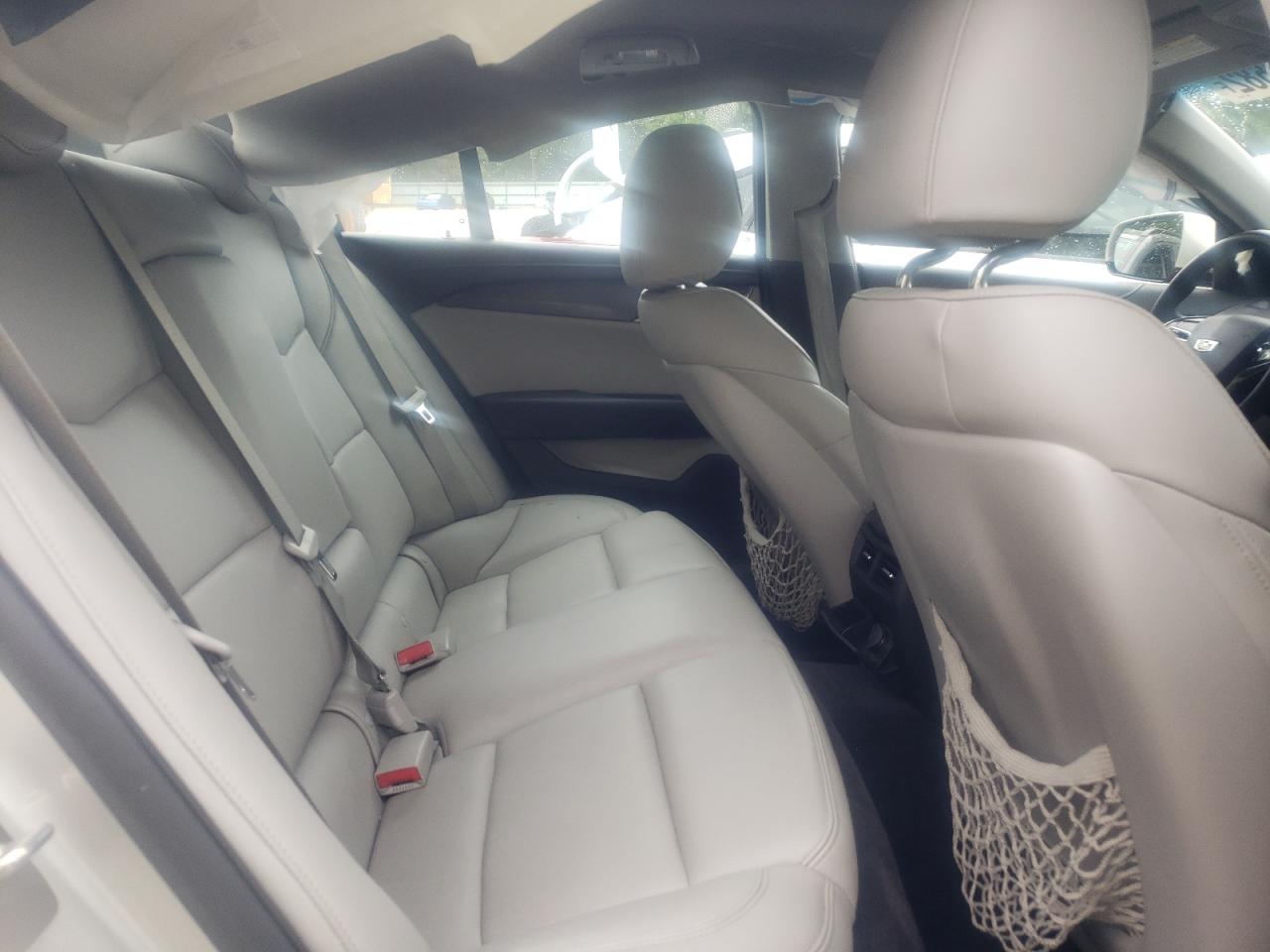 Photo 6 from auction – 2016 CADILLAC ATS with VIN 1G6AA5RA4G0100948