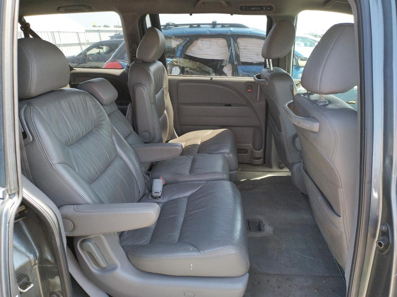 Photo 6 from auction – 2010 HONDA ODYSSEY EX with VIN 5FNRL3H77AB085391