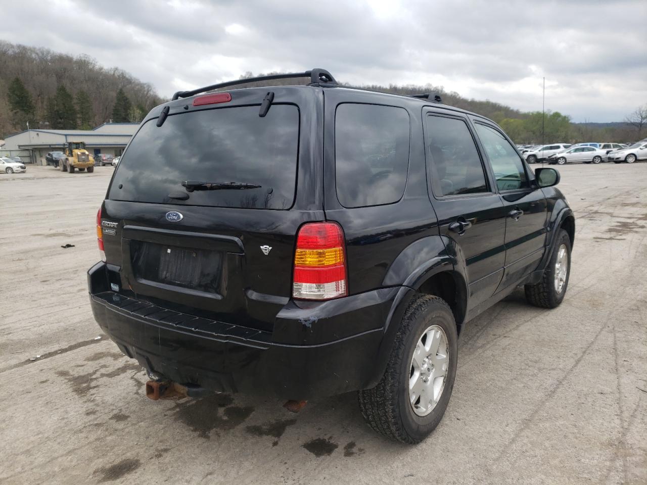 Photo 4 from auction – 2006 FORD ESCAPE LIM with VIN 1FMCU94166KA27804