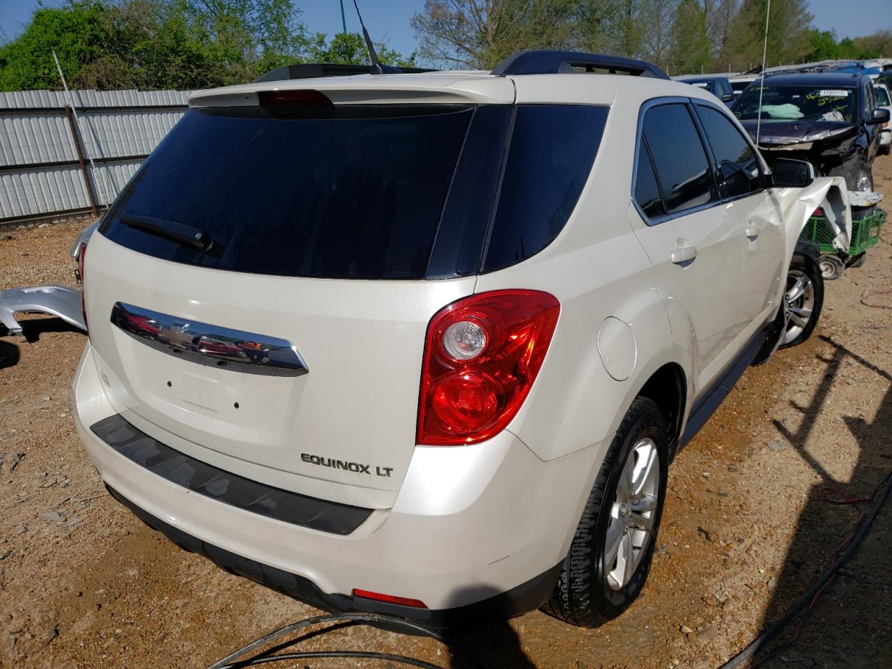 Photo 4 from auction – 2013 CHEVROLET EQUINOX LT with VIN 1GNALDEK0DZ123724