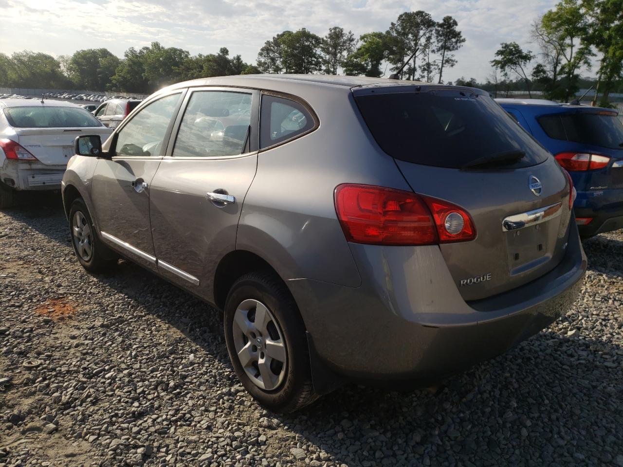 Photo 3 from auction – 2013 NISSAN ROGUE S with VIN JN8AS5MV2DW642146
