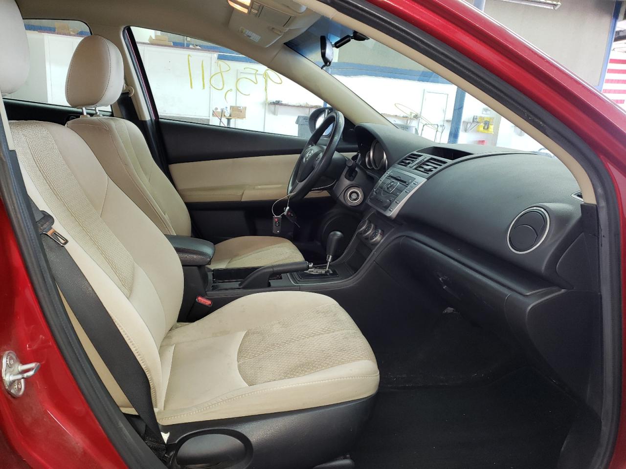 Photo 5 from auction – 2013 MAZDA 6 SPORT with VIN 1YVHZ8BH8D5M16276