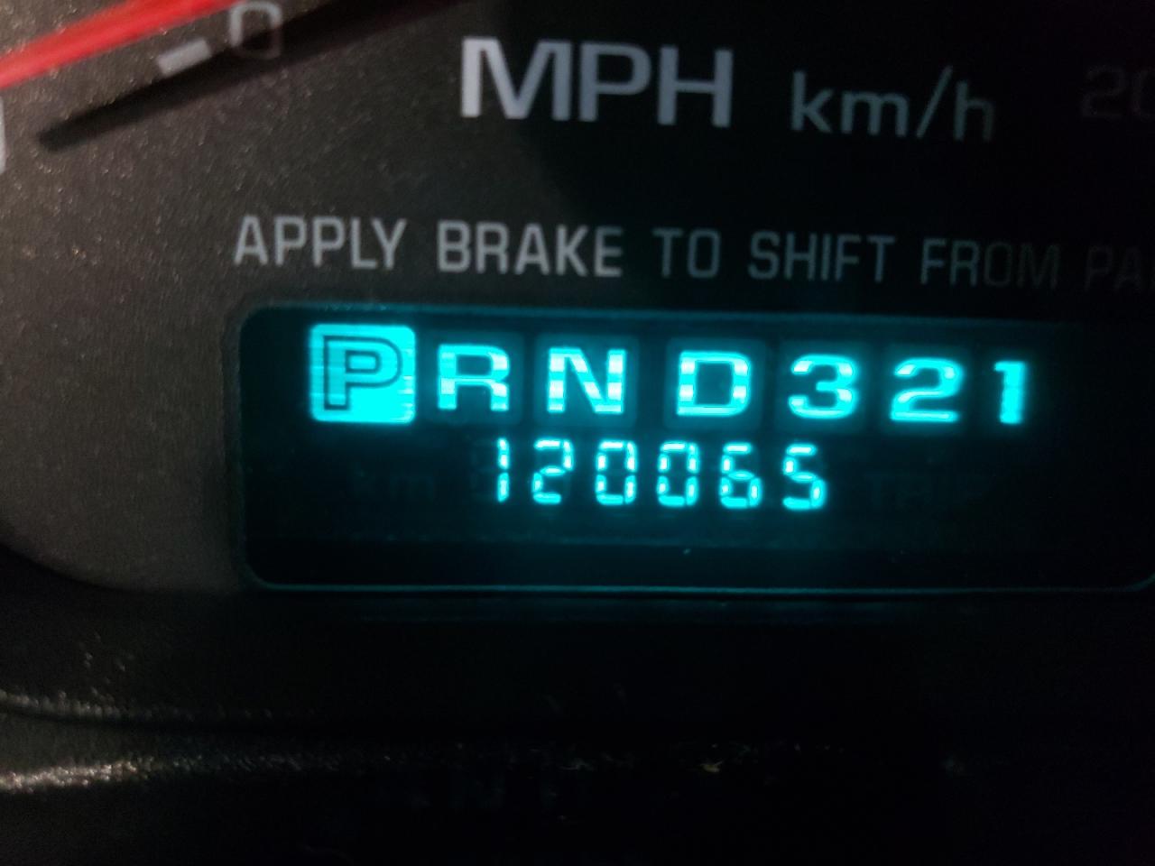 Photo 8 from auction – 2000 CHEVROLET IMPALA with VIN 2G1WF52E3Y9157918