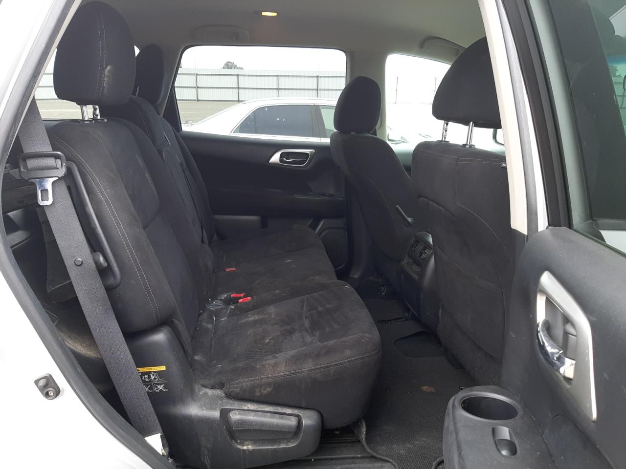 Photo 6 from auction – 2014 NISSAN PATHFINDER with VIN 5N1AR2MN6EC615925