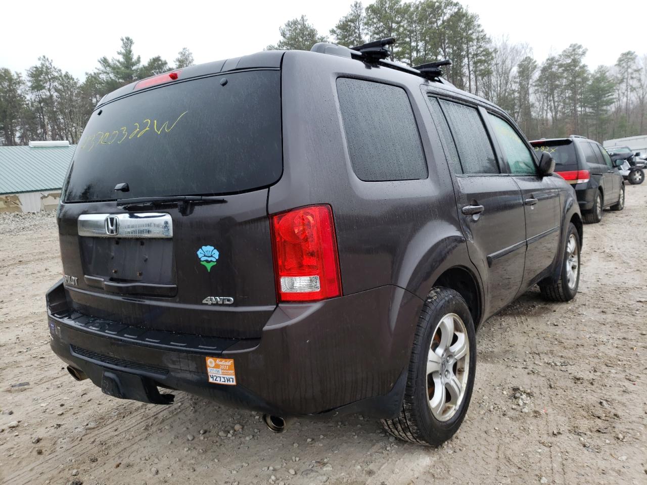 Photo 4 from auction – 2012 HONDA PILOT EXL with VIN 5FNYF4H54CB056117