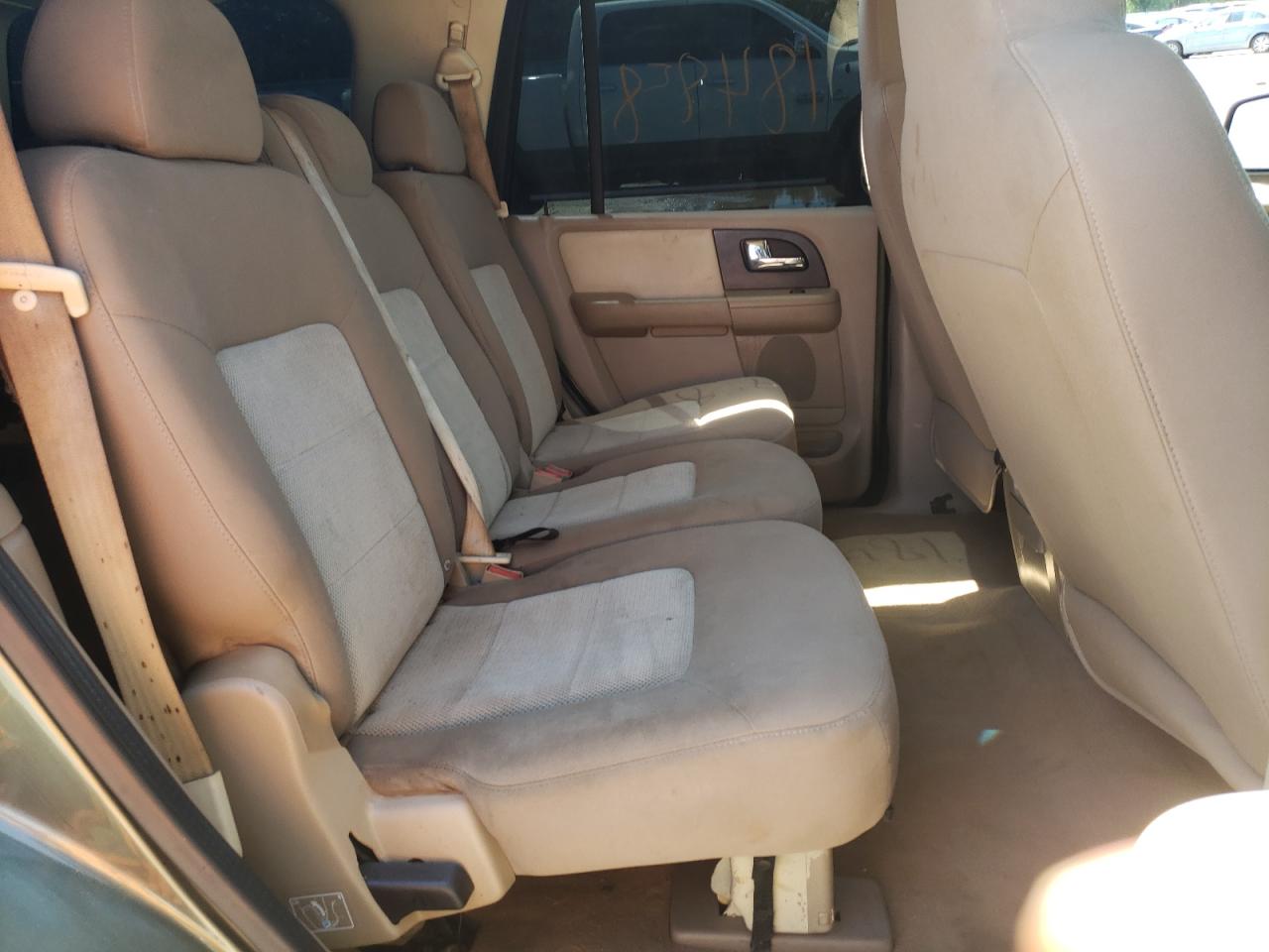 Photo 6 from auction – 2005 FORD EXPEDITION with VIN 1FMPU15595LB10141