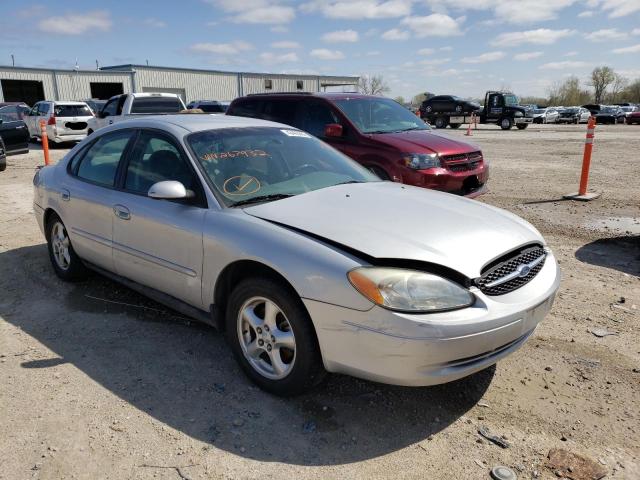 FORD TAURUS SES 2002 with VIN 1FAFP55U22G267932 - Photo from auction