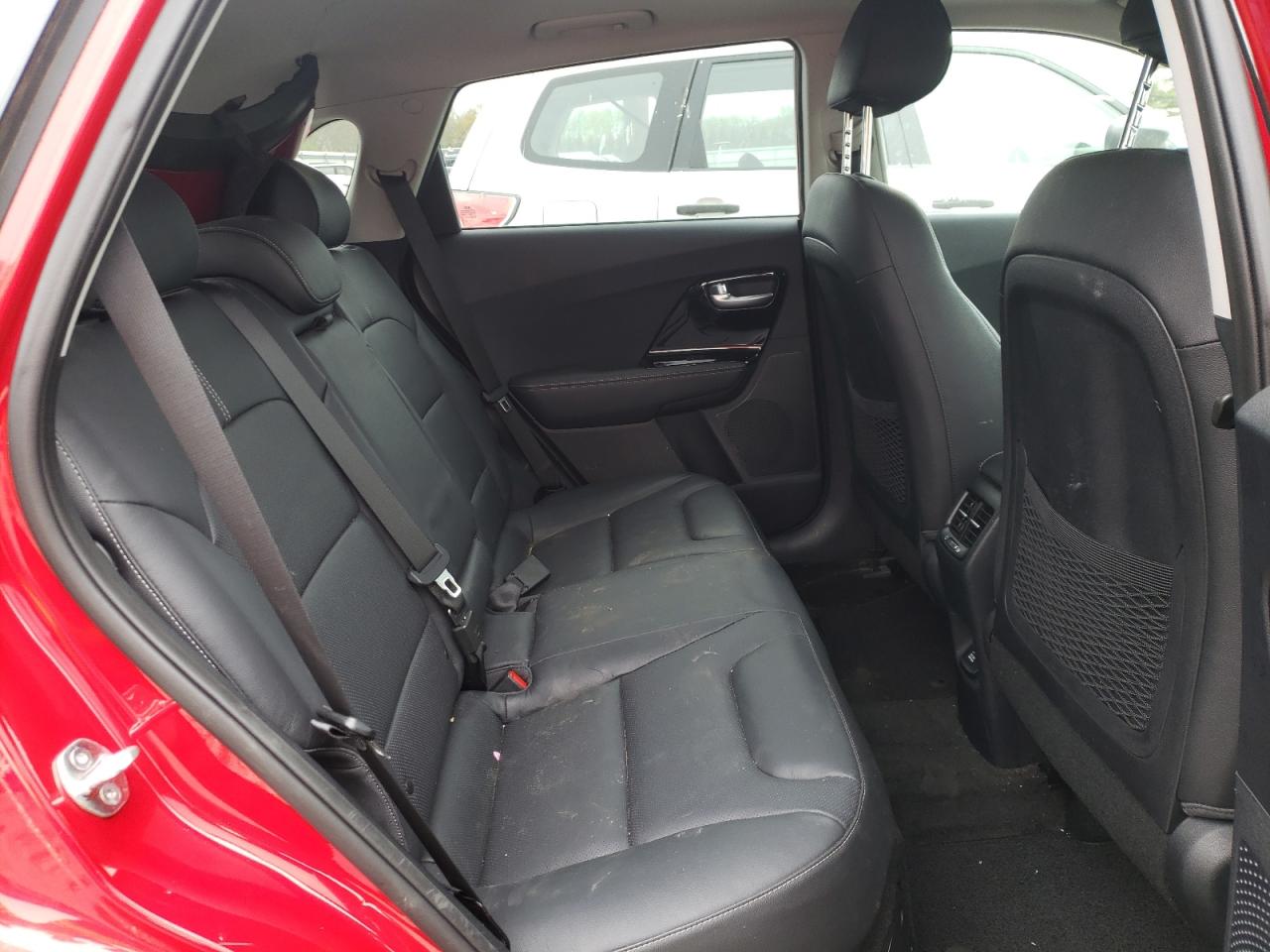 Photo 6 from auction – 2018 KIA NIRO TOURI with VIN KNDCE3LC1J5164755