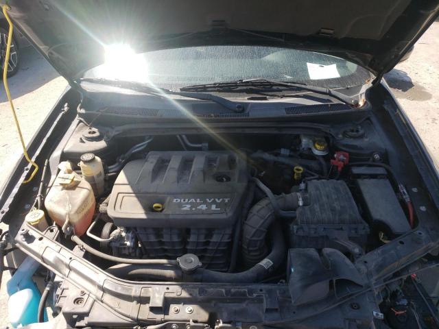 Photo 7 from auction – 2014 CHRYSLER 200 TOURIN with VIN 1C3CCBBB9EN132316