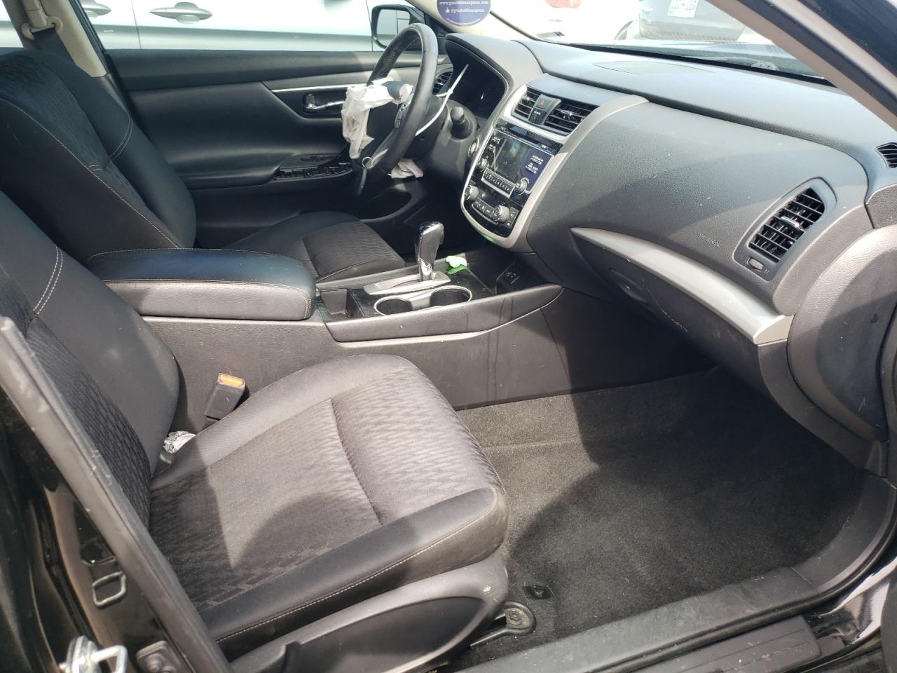 Photo 5 from auction – 2018 NISSAN ALTIMA 2.5 with VIN 1N4AL3AP9JC131247