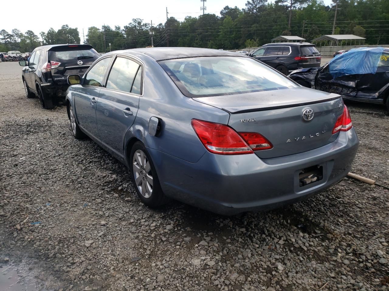 Photo 3 from auction – 2005 TOYOTA AVALON with VIN 4T1BK36B35U058239