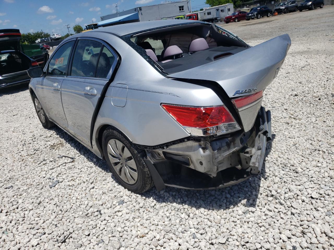 Photo 3 from auction – 2011 HONDA ACCORD LX with VIN 1HGCP2E38BA097132