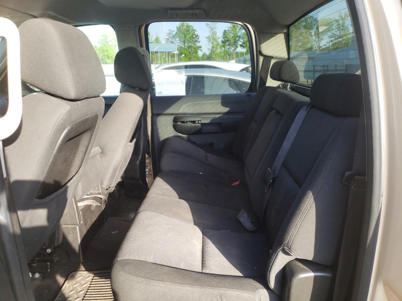 Photo 6 from auction – 2012 CHEVROLET SILVERADO with VIN 1GCPKSE75CF196450