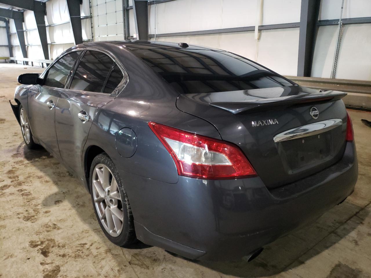 Photo 3 from auction – 2010 NISSAN MAXIMA S with VIN 1N4AA5AP5AC804682