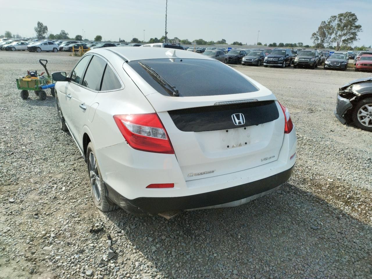 Photo 3 from auction – 2013 HONDA CROSSTOUR with VIN 5J6TF2H51DL003379