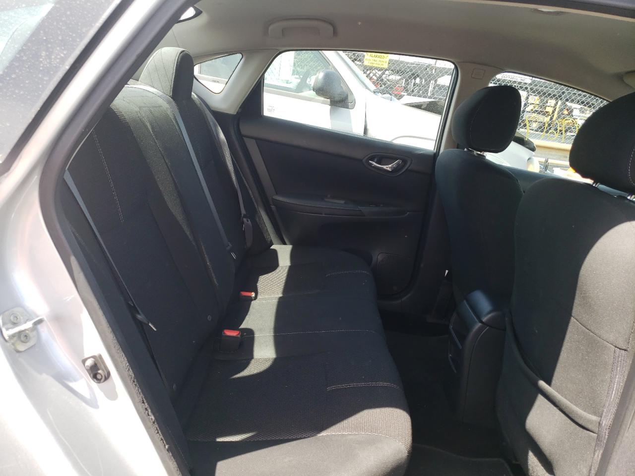 Photo 6 from auction – 2018 NISSAN SENTRA S with VIN 3N1AB7AP9JY287724