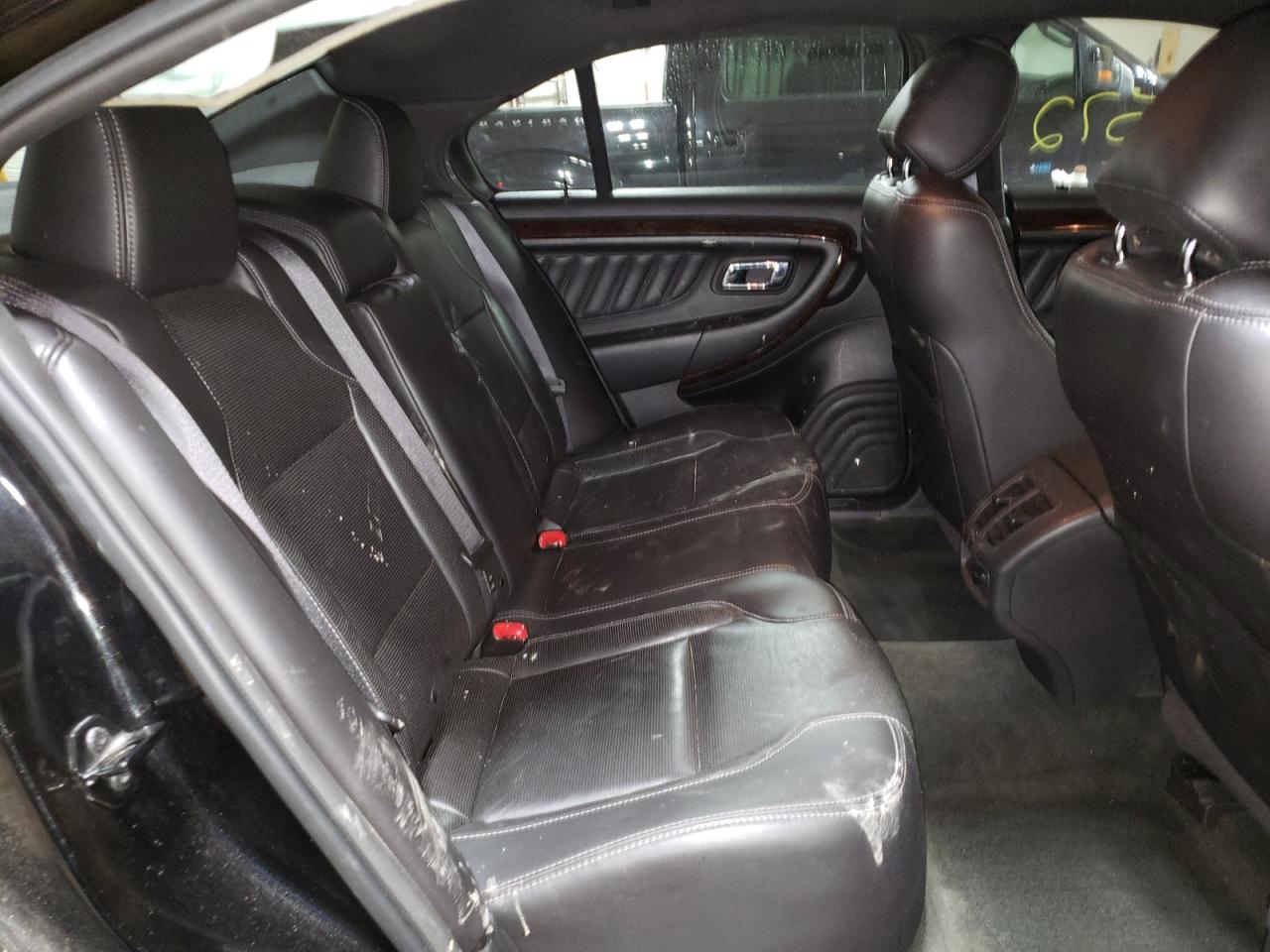 Photo 6 from auction – 2013 FORD TAURUS LIM with VIN 1FAHP2F84DG207579