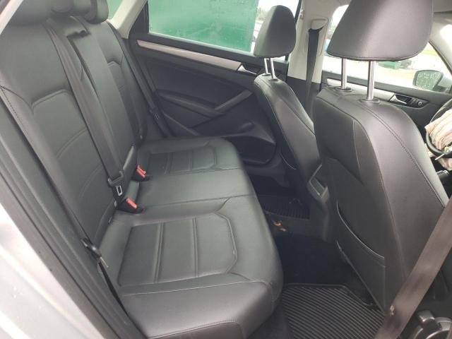 Photo 6 from auction – 2014 VOLKSWAGEN PASSAT S with VIN 1VWAT7A37EC056307