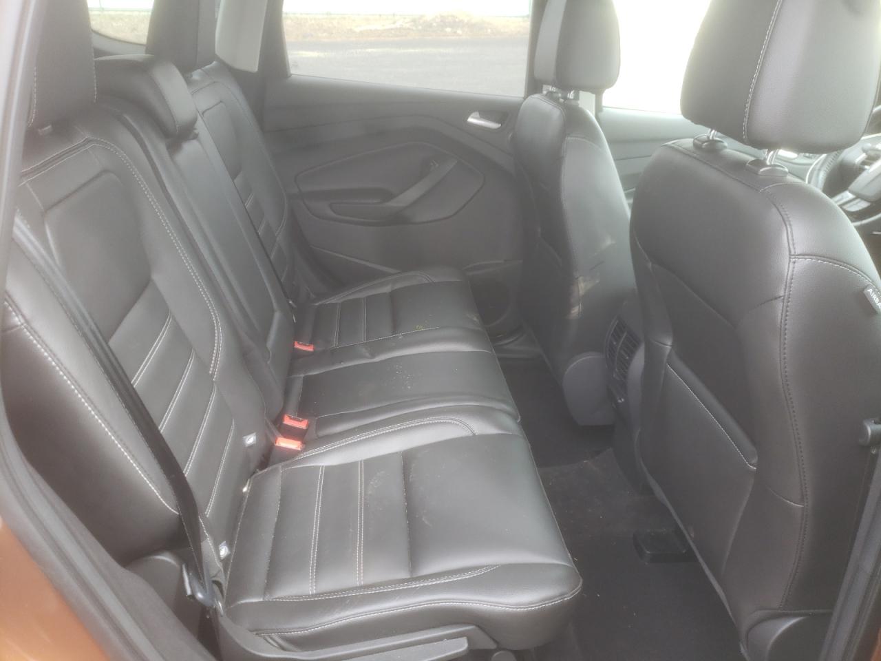 Photo 6 from auction – 2017 FORD ESCAPE TIT with VIN 1FMCU9J92HUB58147