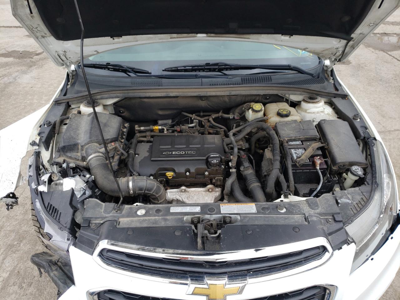 Photo 7 from auction – 2015 CHEVROLET CRUZE LT with VIN 1G1PC5SB1F7203327