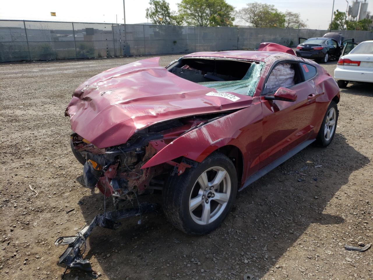 Photo 2 from auction – 2017 FORD MUSTANG with VIN 1FA6P8AM2H5203773