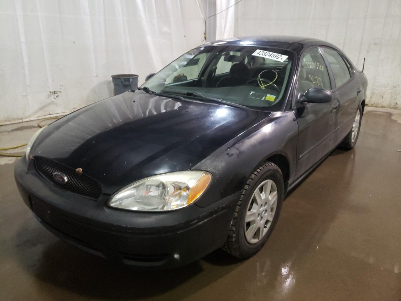 Photo 2 from auction – 2006 FORD TAURUS SE with VIN 1FAFP53U36A100913