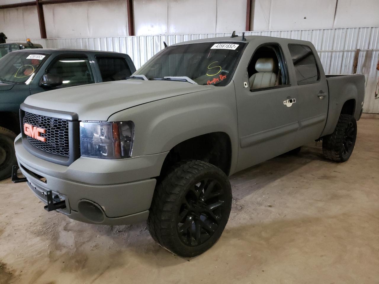 Photo 2 from auction – 2011 GMC SIERRA K15 with VIN 3GTP2WE3XBG192220