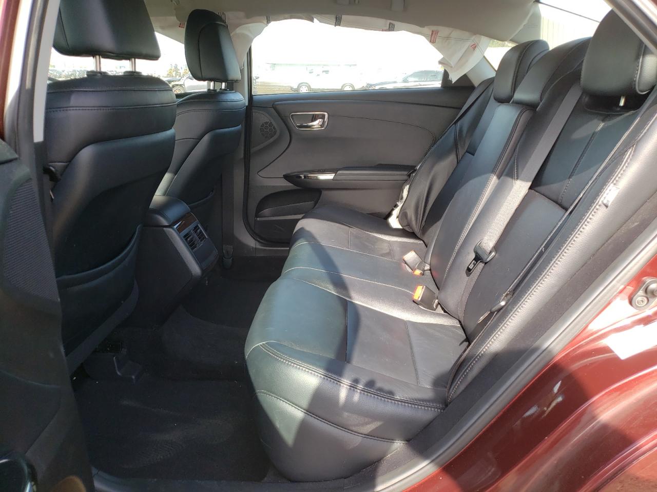 Photo 6 from auction – 2014 TOYOTA AVALON with VIN 4T1BK1EB4EU110032