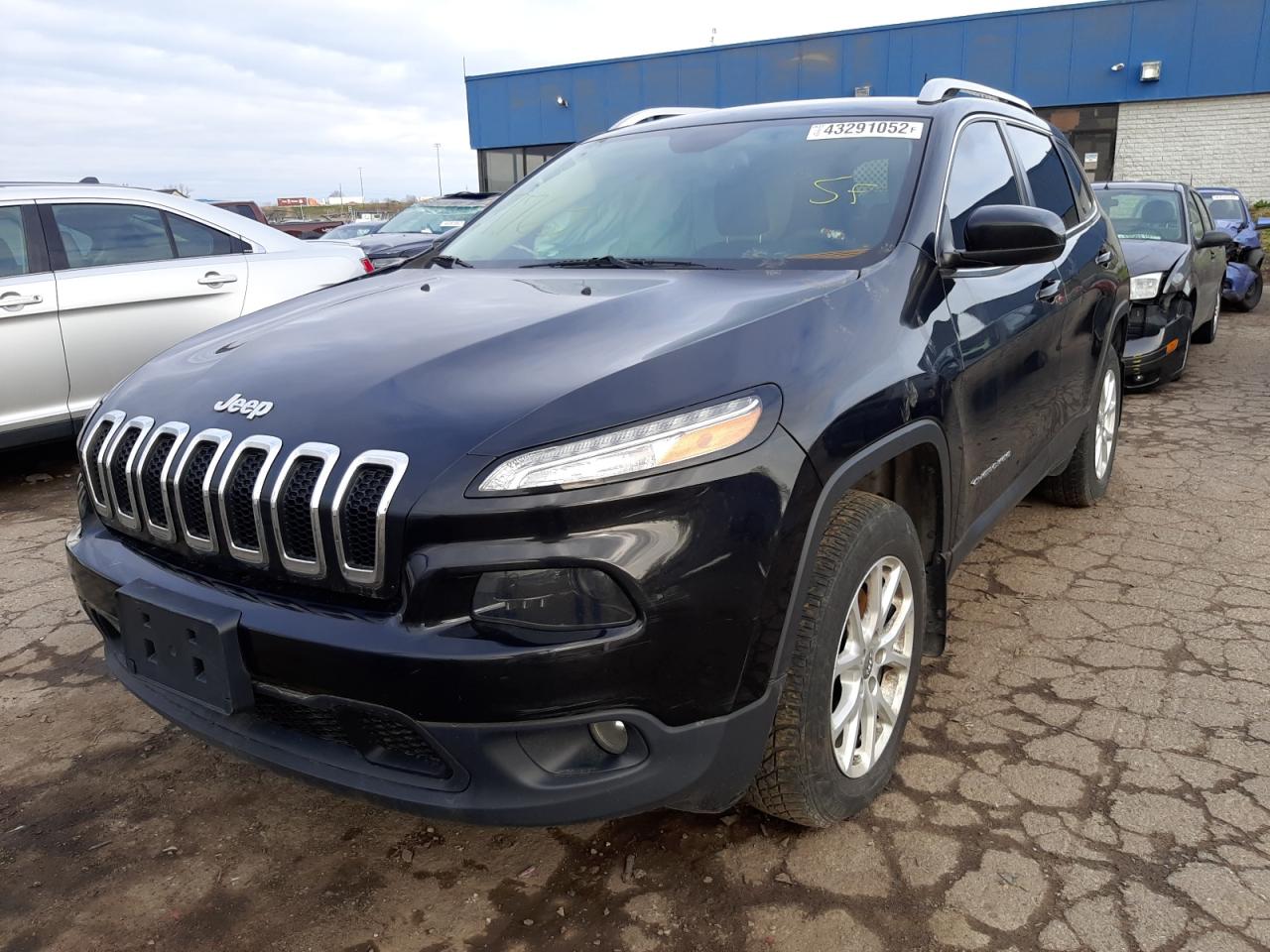 Photo 2 from auction – 2016 JEEP CHEROKEE L with VIN 1C4PJMCB8GW237763