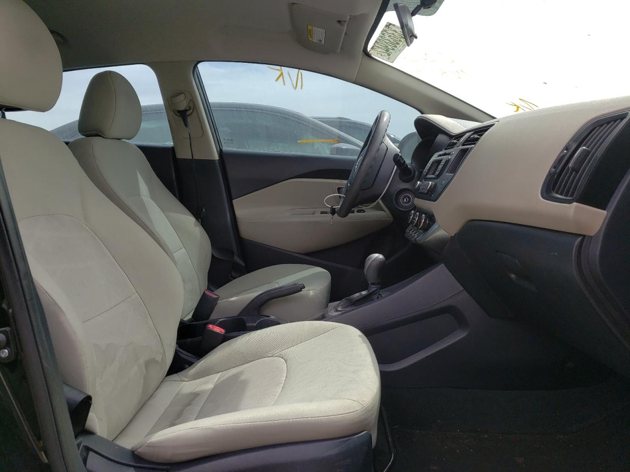 Photo 5 from auction – 2013 KIA RIO LX with VIN KNADM4A39D6242940