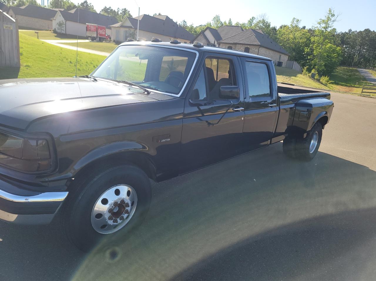 Photo 2 from auction – 1997 FORD F350 with VIN 1FTJW35F3VEA36891
