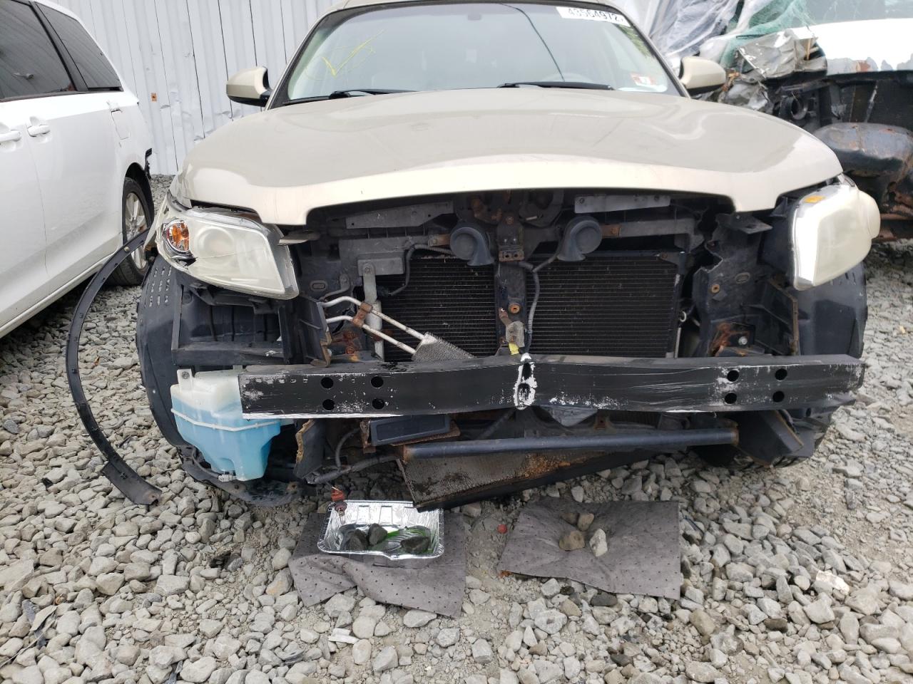 Photo 9 from auction – 2004 INFINITI FX35 with VIN JNRAS08W94X216689