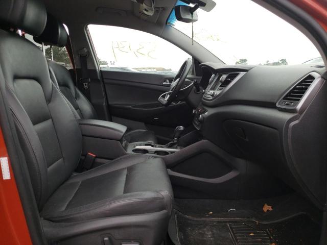 Photo 5 from auction – 2017 HYUNDAI TUCSON LIM with VIN KM8J3CA29HU308636